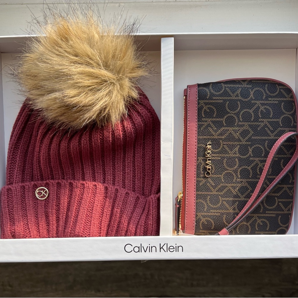 Calvin Klein matching hat and wristlet